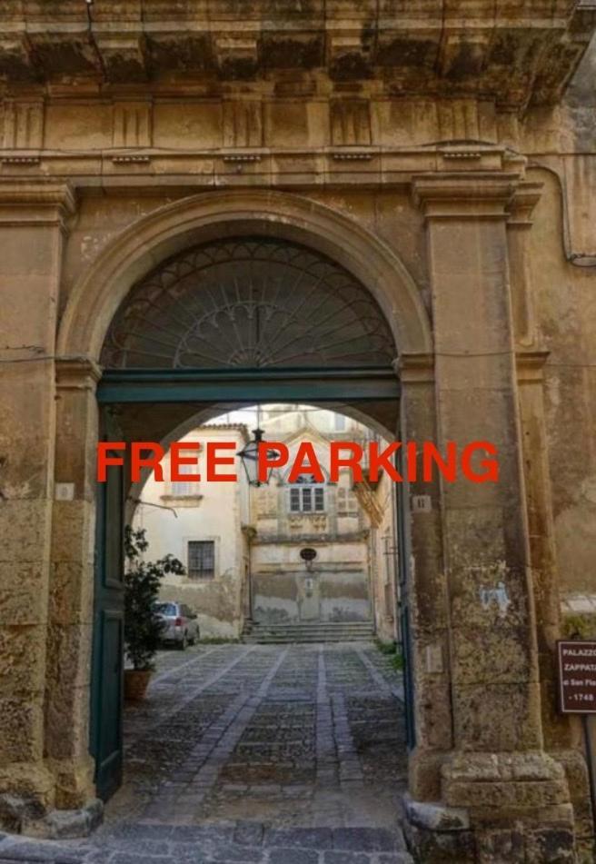 Palazzo Zappata Luxury Room Noto Centro エクステリア 写真